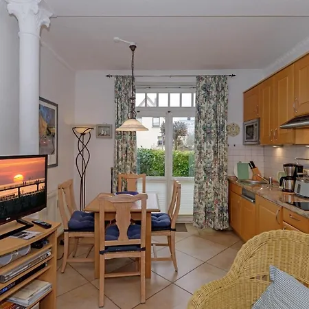 Schone Ferienwohnung In Mit Terrasse