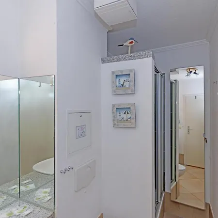 아파트 Schone Ferienwohnung In Mit Terrasse *